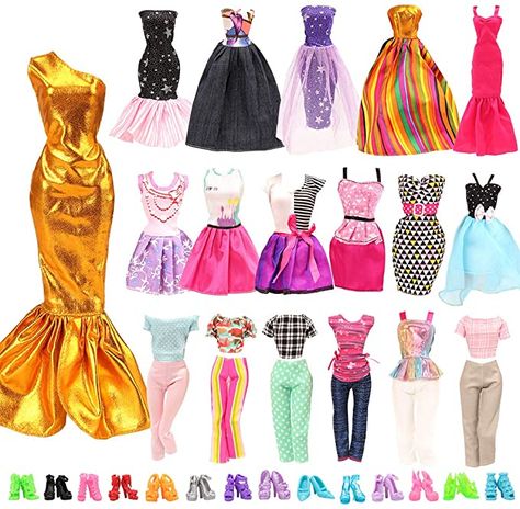 Barbie Clothes Patterns Free Printable, Barbie Clothes Patterns Free, Barbie Stickers, 90s Barbie, Barbie Kids, Unicorn Books, Baby Barbie, Sewing Barbie Clothes, Barbie Doll Set