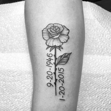 Rip Tattoo Ideas Grandma, Tattoo Ideas For Great Grandma, Tattoos For Your Niece, Tattoos Ideas For Grandma, Small Noticable Tattoos, Rip Grandparents Tattoo, Tattoo For Your Grandma, Grandparent Passing Tattoo, Tattoo Designs For Passed Loved Ones