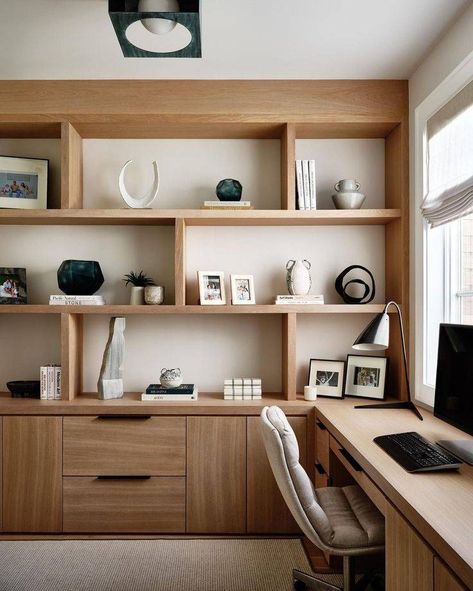 Get Inspired: Cozy Home Office Ideas You'll Love - Curbly Home Office Makeover, Modern Home Offices, Office Built Ins, Cozy Home Office, Small Home Offices, Guest Room Office, Home Office Ideas, Office Makeover, Mudroom Bench