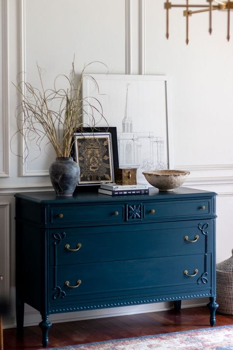 How to Prep & Paint a Vintage Dresser - Shades of Blue Interiors Painted Furniture Blue Shades, Blue Dresser Bedroom, Geneva Apartment, Redesign Furniture, Buffet Makeover, Apartment Things, Blue Painted Furniture, Blue Interiors, Refinish Furniture