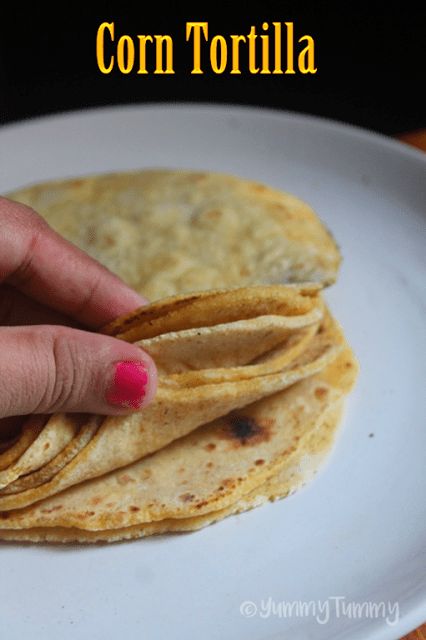 Homemade Corn Tortilla Recipe - How to Make Corn Tortilla at Home - Yummy Tummy Corn Shell Recipe, Cornmeal Tortillas Recipe, Home Made Corn Tortillas, Corn Meal Recipes, Soft Corn Tacos, Corn Tortilla Recipe, Corn Taco Shells, Handmade Tortillas, Corn Tortilla Recipes