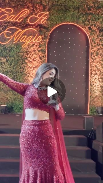 The Brides Of India Official on Instagram: "Bride @thecisterco owning the spotlight with her graceful solo performance. ✨ That stunning lehenga & the perfect song have us in complete awe! ❤️   Choreography @tworightfeetmumbai  Outfit @label_naibah  Video @movieingmoments  Hair and make up @shradhaluthra  Planner @thevowweavers  Jewels @notandas_jewellers  @aaayeshamehta  Song credit @theweddingfilmer  . . . . #sangeet #danceperformance #solo #indianwedding  #bridallehenga #bollywooddance #thebridesofindia #bridesofindia #sangeet #sangeetoutfit #sangeetdance #lehenga #redlehenga #bridedance #bridal #bridaldance #bridalsolo" Self Design Lehenga Ideas, Latest Bridal Sangeet Outfits, After Wedding Outfit The Bride Indian, Wedding Outfits For Girls Indian, Sagan Outfits For Bride, Sangeet Night Outfit Sisters, Outfit Ideas For Wedding Indian, Sangeet Outfit Ideas For Bride, Heavy Dresses For Wedding