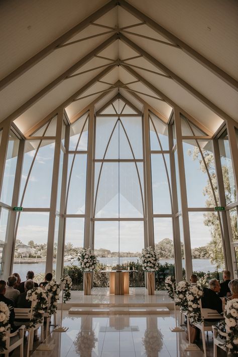 Wedding Venue Large Windows, Wedding Venue Cathedral, Simple Wedding Venues, Presentation Night, Wedding Tiktok, Wedding Venues Church, Glass Chapel, Wedding Alters, Church Weddings