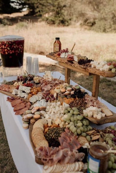 20 Charcuterie Board Ideas for Weddings » Lady Decluttered Wedding Cheese And Meat Table, Wedding Cheese Board Table, Charcuterie Board At Wedding, Wedding Horderves Table, Huge Charcuterie Board Wedding, Wedding Self Serve Food, Grazing Table Wedding Receptions, Charcuterie Wedding Display, Charcuterie Board Ideas Wedding