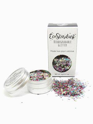 EcoStardust Vegan Biodegradable Glitter // The Good Trade // #ethical #vegan #vegangifts #gift #sustainable #crueltyfree Slow Lifestyle, Biodegradable Glitter, Vegan Gifts, Vegan Life, Sustainable Living, Zero Waste, Plastic Free, Cruelty Free, Biodegradable Products