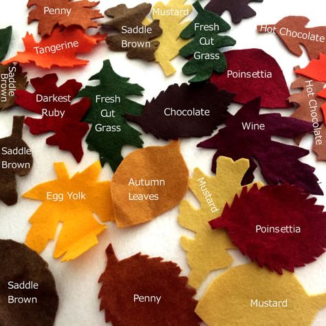 Fall Felt Crafts, New England In The Fall, England In The Fall, Fall Ornaments, Felt Pumpkins, Felt Wreath, Felt Crafts Diy, Felt Leaves, Fall Garland