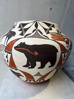 M. Antonio Acoma Pueblo Pottery Animal Motif Olla New Mexico  | eBay Acoma Pottery, Native Pottery Designs, Native American Ceramics, Acoma Pueblo Pottery, Native Pottery, Pueblo Pottery, Pottery Animals, Native American Pottery, Pottery Painting Designs