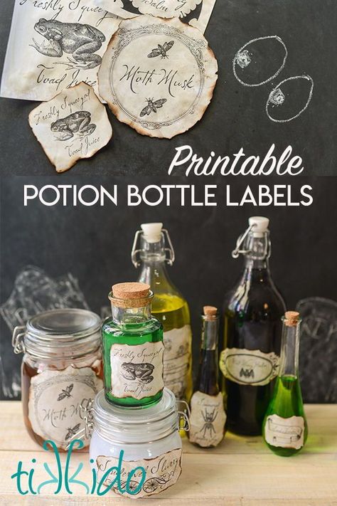 Get free printable potion bottle labels (in two sizes!) and tips and tricks for filling your bottles to make a great decoration for Halloween or a Harry Potter party. Halloween Potion Labels, Potion Bottle Labels, Harry Potter Potion Labels, Free Halloween Printables, Halloween Bottle Labels, Halloween Witches Brew, Harry Potter Theme Birthday, Harry Potter Halloween Party, Imprimibles Halloween