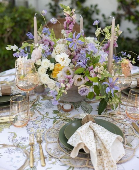 Green And Purple Wedding Table Decor, Purple Green White Color Palette, Sage Green And Purple Wedding Theme, Olive And Purple Wedding, Light Green And Purple Wedding, Olive Green And Purple Wedding, Lavender Green Wedding, Green And Purple Wedding Colors, English Garden Party Wedding