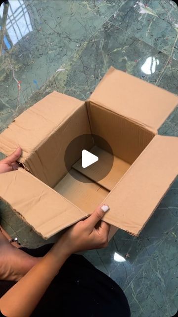 Crafts Made Out Of Recycled Materials, Homemade Storage Boxes, Gift Basket Decoration Ideas, Carbord Craft Ideas For Kids, How To Make A Box From Cardboard, Diy Crafts With Cardboard Boxes, Carton Boxes Ideas, Old Book Crafts Diy Ideas, Diy Waste Basket