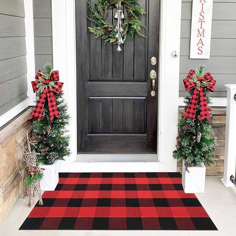 KOZYFLY Buffalo Plaid Rug 27.5x43 Inches Red and Black Checkered Rug Christmas Halloween Fall Door Mat Woven Cotton Washable Area Rugs Door Mat Outdoor Entrance for Front Porch Entryway Buffalo Plaid Rug, Plaid Area Rug, Front Door Christmas Decorations, Plaid Rug, Porch Rug, Christmas Doormat, Christmas Front Porch, Christmas Front Doors, Golden Gate Park