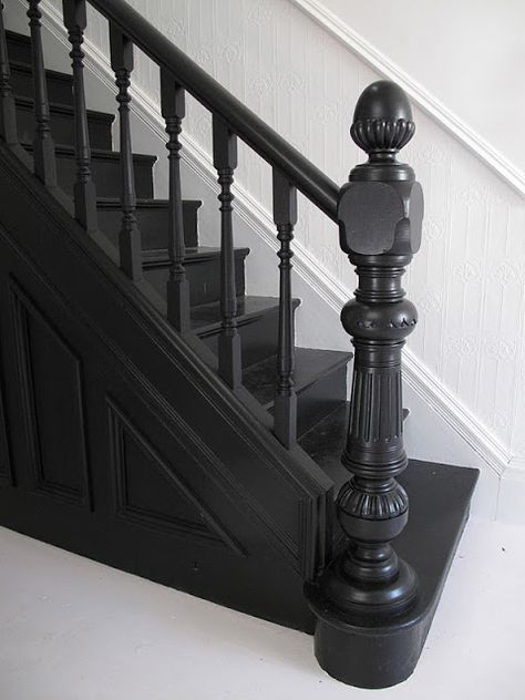 Staircase painted in black Farrow and Ball Pitch Black 256  Black, Paint Color Schemes Black Painted Stairs, Black Staircase, Staircase Landing, Painted Staircases, Black Stairs, Handrail Design, Staircase Makeover, Hallway Designs, Hal Decor