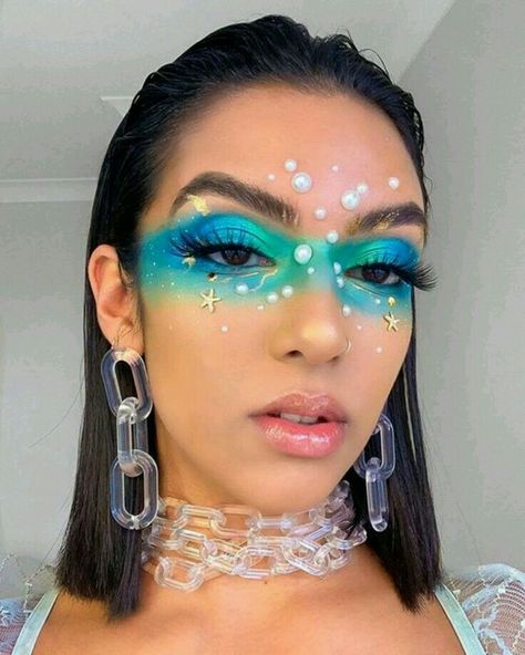 Mermaid Festival Makeup, Crazy Festival Makeup, Beach Theme Makeup, Water Theme Makeup, Mermaid Eyeshadow Looks, Water Makeup Element, Water Element Makeup, Ttpd Makeup, Bejeweled Face