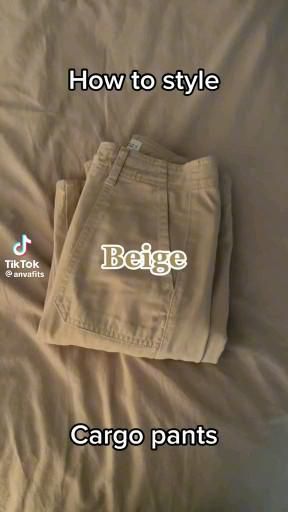 Summer Outfits Beige Jeans Outfit, Cargo Outfits Women, Beige Pants Outfit, Beige Hose, Celana Kargo, Beige Cargo Pants, Jean Beige, How To Style Cargo Pants, Cargo Outfit