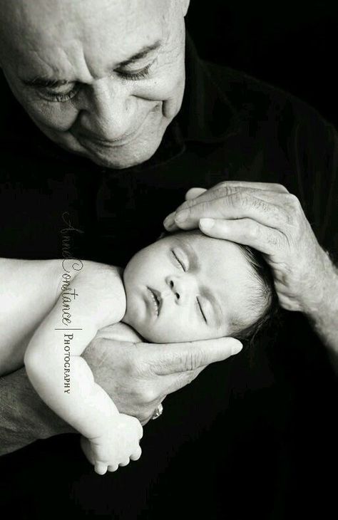 Dada ji Grandfather Photography, Grandparents Photography, Grandparent Photo, Newborn Photography Boy, Newborn Baby Photoshoot, Newborn Baby Photos, Newborn Poses, Newborn Shoot, Silly Faces