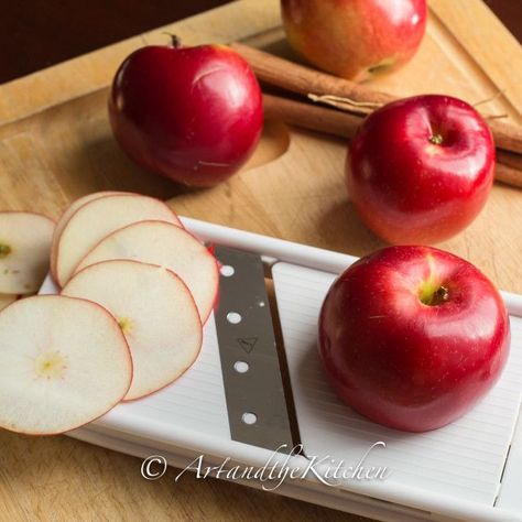 Mandoline Slicer Recipes, Mandolin Recipes, Homemade Apple Chips, Real Food Snacks, Mandoline Slicer, Beef Gelatin, Food Slicer, Homemade Almond Milk, Apple Chips