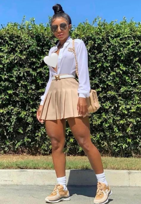 Shein Brunch Outfit Ideas Black Women, Girly Outfits With Sneakers, Tan Skirt Outfit Black Women, Skater Skirt Outfit Black Women, How To Style Plaid Skirt Outfit, Skort Outfit Baddie, Birthday Brunch Outfit Ideas, Black Pleated Skirt Outfit Summer, Arcade Aesthetic Outfit