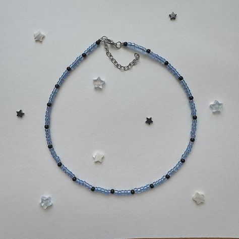 blue beaded necklace! ⋆. ݁⭒ #beadedjewelry #handmadejewelry #jewelry . Simple Beaded Necklace Ideas, Diy Bead Necklace Ideas, Simple Beaded Bracelets Ideas, Beaded Jewelry Business, Beads Necklace Ideas, Simple Bead Bracelet, Beaded Necklace Ideas, Diy Beaded Necklace, Blue Beads Necklace