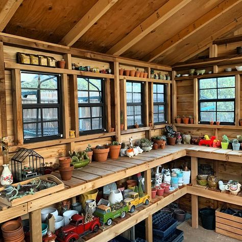 Lean To Greenhouse Kitchen, Inside The Greenhouse, Diy Inside Greenhouse Ideas, Greenhouse Workbench, Hot House Greenhouse Diy, She Shed Greenhouse Ideas, Garden Shed With Greenhouse, Greenhouse Organization Ideas, Inside Greenhouse Ideas