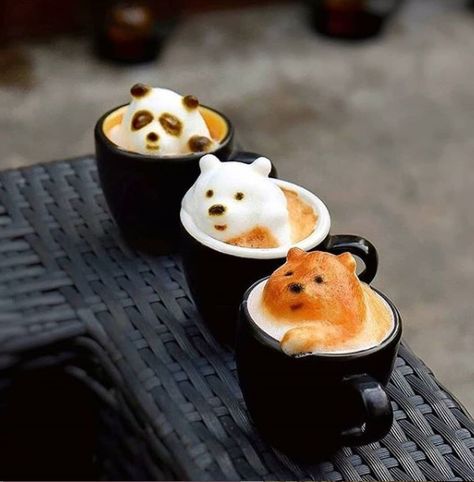 Coffee Content, Coffee Latte Art, Pretty Coffee, Kawaii Cooking, Coffee Barista, Single Serve Coffee Makers, Coffee Drink Recipes, Fun Baking Recipes, We Bare Bears