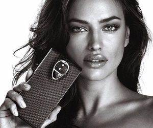 Irena Shayk, Irina Shake, Bradley Cooper And Irina Shayk, Irina Shyak, Supermodel Aesthetic, Irina Shayk Style, Irina Shayk Photos, Model Lifestyle, Model Aesthetic