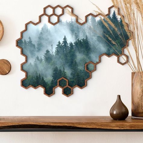 Etsy Wood Woodworking, Black Art Home Decor, Bee Interior Design, Handmade Wood Crafts Ideas, Creative Wall Covering Ideas, Wooden Painting Ideas Wall Art, Unique Room Decor Ideas, Greenery Wall Bedroom, Unique Painting Ideas For Walls