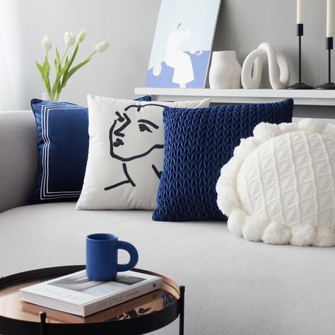 These cushions are so beautiful, the detailed patterns and neat stitches are my fav! Blue and white love. #cushion #blue #interiordesign #interiordecor #interiordesignideas #homedesign #housegoals #homegoals #interior #decor #decoration #design #livingroominspiration #livingroominspo #livingroomdesign #livingroomgoals #livingroomdecor #livingroomideas #livingroominterior #livingrooms #livingroomdecoration #livingroomstyle #livingroomdetails #livingroomstyling #livingroomview Daisy Pillows, Modern Cushions, Pillow Inspiration, Living Room Goals, White Love, White Living, White Sofas, White Cushions, Blue Cushions