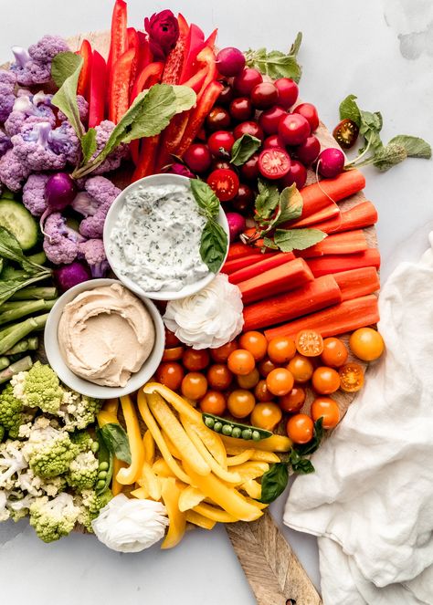 Fairy Veggie Tray, Nye Veggie Tray, Flower Vegetable Tray, Veggie Fruit Tray, Produce Themed Party, Small Veggie Tray, Turkey Veggie Tray Vegetable Platters, Beautiful Veggie Tray, Fancy Veggie Tray