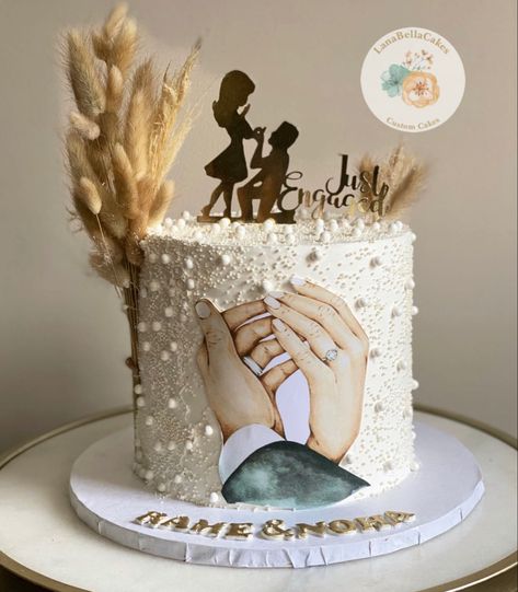 Roka Cake Designs, Unique Engagement Cake, Engagement Cake Images, Engagement Cake Ideas, Engagement Cake Designs, Cake Engagement, 25 Anniversary Cake, Anniversary Cake Designs, Engagement Party Cake