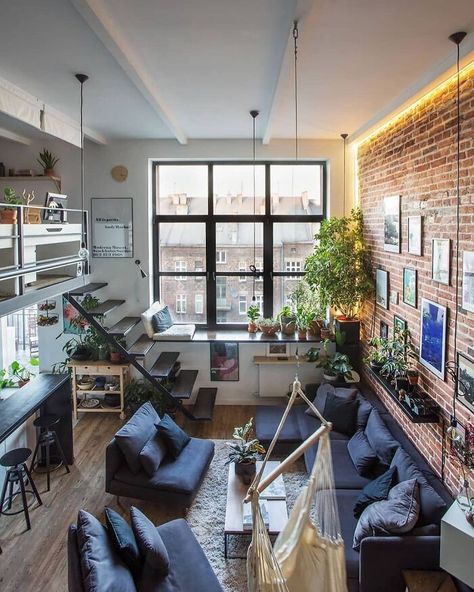 Loft Inspiration, Loft House Design, Lots Of Plants, Lots Of Windows, Loft Interiors, Loft House, Loft Living, Loft Design, Loft Apartment