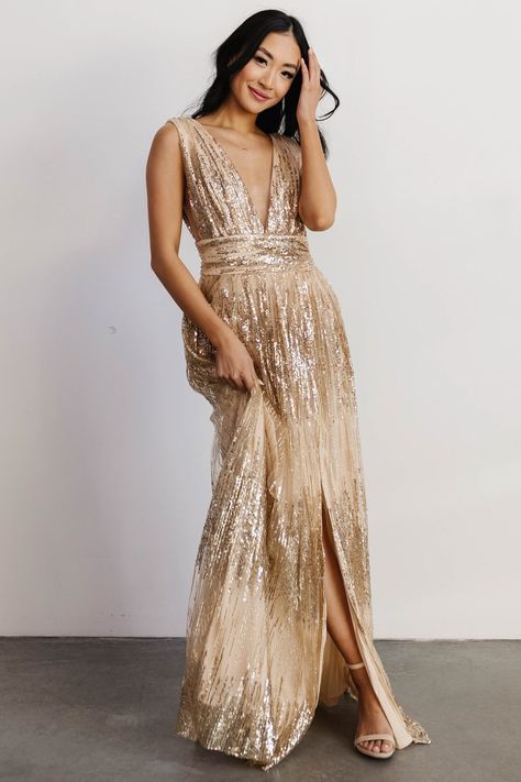 Gold Shimmer Bridesmaid Dress, Gold Western Dress, Champagne Sparkly Bridesmaid Dresses, Gold Rehearsal Dinner Dress, Gold Long Formal Dress, Nude Long Dress For Wedding, Champagne Pattern Bridesmaid Dresses, Champagne Bridesmaid Dresses Sparkly, Sparkle Dress Gold