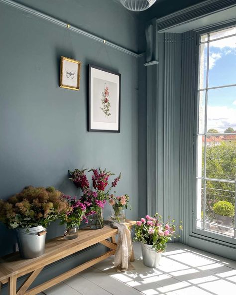 Steel Blue Wall Paint | Cambrian Blue | Annie Sloan Dusty Blue Kitchen Walls, Painted Living Room Walls, 2024 Paint Color Trends, Dusty Blue Paint, Annie Sloan Wall Paint, Cambrian Blue, Salons Cottage, Blue Kitchen Walls, Wall Color Schemes