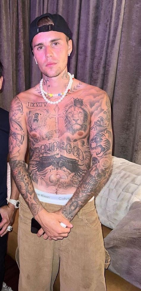 Justin Bieber New Pics, Justin Bieber Tattoos Sleeve, Justin Bieber Sleeve, Light Skin Justin Bieber, Justin Beiber Tattoo, Justin Bieber Blonde, Bieber Tattoos, Justin Tattoo, Justin Bieber Tattoos