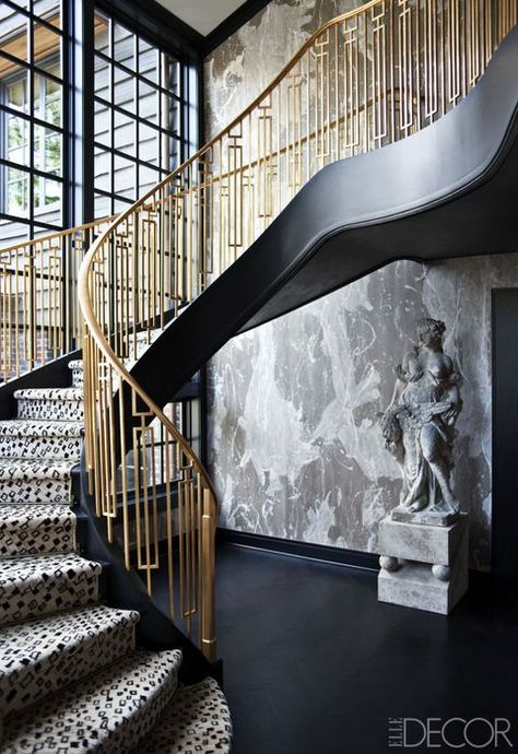 Elle Decor: 7 STAIRCASES THAT MAKE AN UNFORGETTABLE STATEMENT -Kelly Wearstler designed a dramatic staircase with a custom brass railing for a home on Mercer Island, Washington. The wall paper is by Porter Teleo. Art Deco Stairs, Stair Art, Wrought Iron Stair Railing, Art Deco Color, Diy Staircase, Iron Stair Railing, Wrought Iron Stairs, Stair Railing Design, Art Deco Interior Design