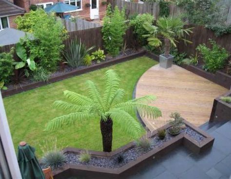 Railway Sleepers Garden, Ideas Para Decorar Jardines, Garden Renovation Ideas, Sleepers In Garden, Moderne Have, Small Front Gardens, Small Courtyard Gardens, Courtyard Gardens Design, Back Garden Design