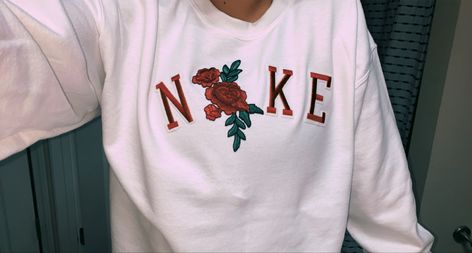 Easy DIY using hobby lobby letters! Homemade Nike Sweatshirt, Diy Nike Sweatshirt, Hobby Lobby Letters, Diy Hobby Lobby, Aesthetic Nike, Diy Sweatshirt, Nike Sweatshirt, Nike Sweatshirts, Hobby Lobby