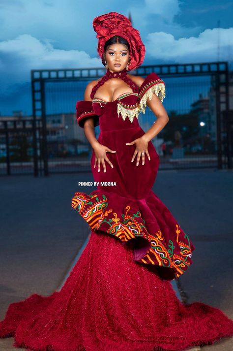 Tsinda by Tsinda Kalone - Cameroon 🇨🇲 Setswana Traditional Dresses, Xhosa Traditional Attire, Couples African Outfits, South African Traditional Dresses, African Bridal Dress, African Traditional Wear, African Traditional Wedding Dress, Traditional Wedding Attire, African Traditional Wedding