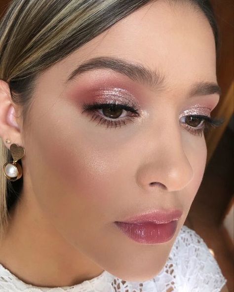 Light Pink Prom Dress Makeup, Makeup For Pastel Pink Dress, Pink Make Up For Wedding, Light Pink Smokey Eye Makeup, Pink Bridal Makeup For Brown Eyes, Makeup For Rose Dress, Makeup Looks For Wedding Guest Pink, Soft Pink Glam Makeup Brown Eyes, Pink Eye Makeup For Brown Eyes