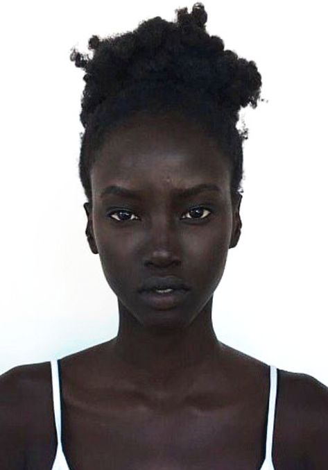 Melanin Skin, 얼굴 그리기, Dark Skin Beauty, Dark Skin Women, 인물 사진, Amelie, Black Is Beautiful, Street Fashion, Beauty Skin