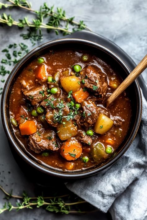 This classic beef stew is hearty, flavorful, and made to satisfy. Filled with tender meat, potatoes, and aromatic herbs, it's a dish that’s perfect for slow Sundays, family dinners, or meal prepping for the week ahead.
#ClassicComfortFood #BeefStewPerfection #FallAndWinterRecipes #CozyDinners #OnePotMeals Stew Meat Recipes Oven, Stew Meat Recipes Crock Pot Healthy, Beef Weeknight Dinner Recipes, Beef Stew No Tomato Paste, Easy Meat And Potatoes Dinners, Cubed Beef Stew Meat Recipes, Meals With Beef Stew Meat, Beef Stew For A Crowd, Easy Beef Stew Recipe Stove Top