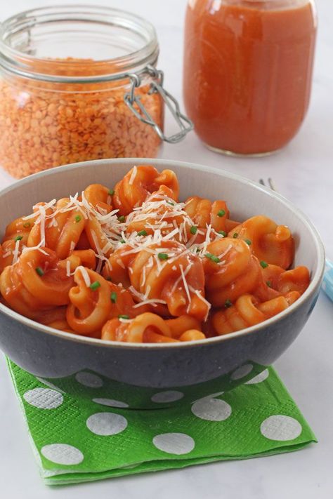 Lentil Pasta Sauce - A delicious tomato pasta sauce made with red lentils and packed with protein and fibre. A great way to get some extra nutrition into a simple kids pasta dish! Lentil Pasta Sauce, Pasta Recipes For Kids, Kids Pasta, Lentil Pasta, Tomato Pasta Sauce, Red Lentils, Pasta Sauces, Pasta Sauce Recipes, Lentil Recipes