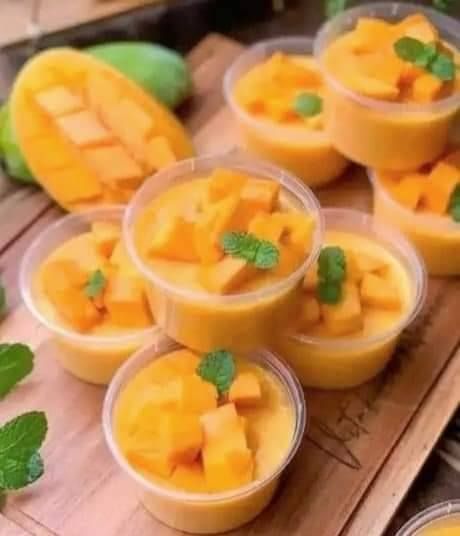 Puding Mangga, Oreo Desserts, Milk Pudding, Dessert Shooters, Desserts Chocolate, Mango Flavor, Pudding Desserts, Flavored Milk, Cooking Recipe