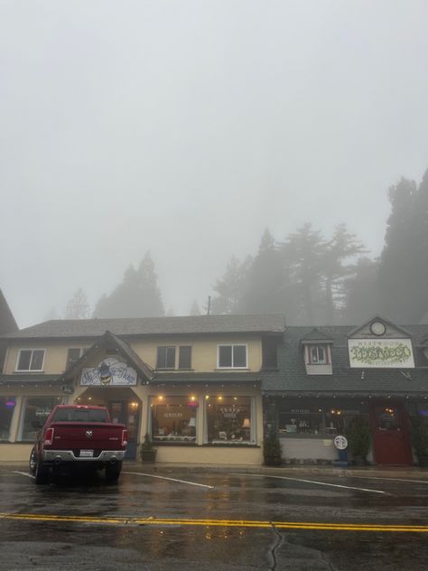 Crestline forest town village thrift store foggy cold rainy aesthetic Small Town Cabin Aesthetic, Winter Small Town Aesthetic, Small Town Oregon, Foggy Small Town Aesthetic, Rainy Small Town Aesthetic, Small Rural Town Aesthetic, Foggy Coastal Town, Small Rainy Town, Spooky Town Aesthetic