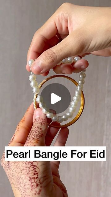 Latest Bangles Design Gold 2024, Latest Gold Bangles Design 2024, Bangle Making Idea, Bangals Design In Gold, Bangles Craft Ideas, Eid Bangles, Gold Bangles Design Latest, Bangles Jewelry Designs Gold, Eid Diy