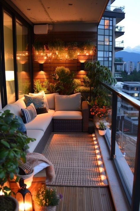 Neutral Balcony Ideas, Outdoor Balcony Inspiration, Small City Balcony, Terase Ideas Decor, Balcony Ideas Master Bedrooms, Modern Balcony Design Luxury, Small Balcony Design Apartments, Glam Patio, Studio With Balcony