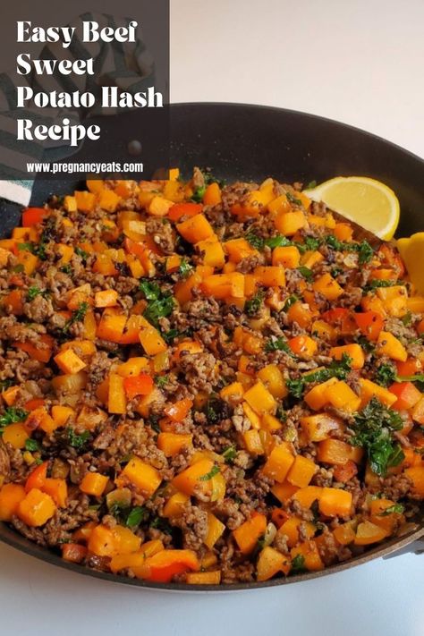 Healthy Pregnancy Breakfast, Pregnancy Breakfast, Sweet Potato Hash Recipe, Recipe Ground Beef, Ground Beef Breakfast, Potato Hash Recipe, Sweet Potato Dinner, Sweet Potato Bowls, Sweet Potato Skillet