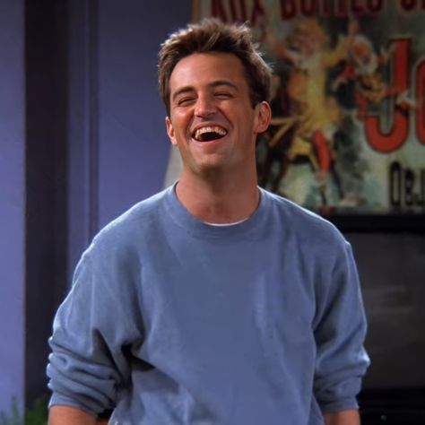 Matthew Perry Friends, Chandler Friends, Soul Friend, Tv Miniseries, Friends (tv Series), Perry Como, Joey Tribbiani, Chandler Bing, Matthew Perry