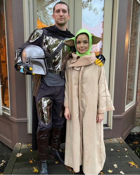 Star Wars Couple Costume, John Vaughn, Star Wars Fancy Dress, Partner Halloween Costumes, Partner Costumes, Disfraz Star Wars, Most Creative Halloween Costumes, Vanessa Merrell, Sibling Halloween Costumes