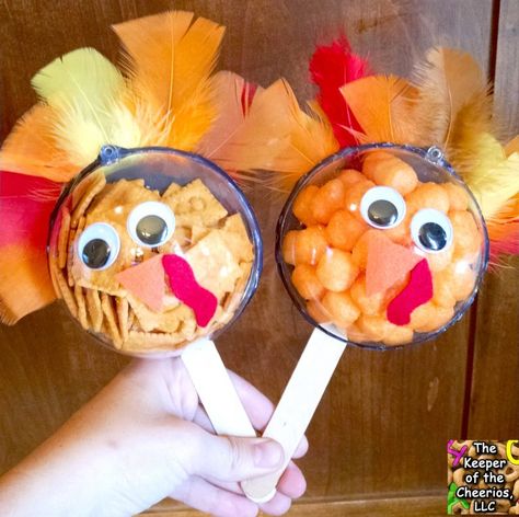 Snack Sticks Recipe, Snack Stick Recipe, Class Treats, Thanksgiving Party Favors, Thanksgiving Snacks, Class Gifts, Thanksgiving Desserts Easy, Snack Sticks, Thanksgiving Preschool