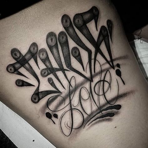 Lettering Tattoo by Web MC #lettering #script #chicano #classiclettering #WebMC Tattoo Writing Styles, Spray Tattoo, Traditional Chicano Tattoos, Chicano Tattoos Lettering, Dragon Tattoo Arm, Lettering Tattoos, Art Chicano, Simple Tattoos For Guys, Tattoo Lettering Design